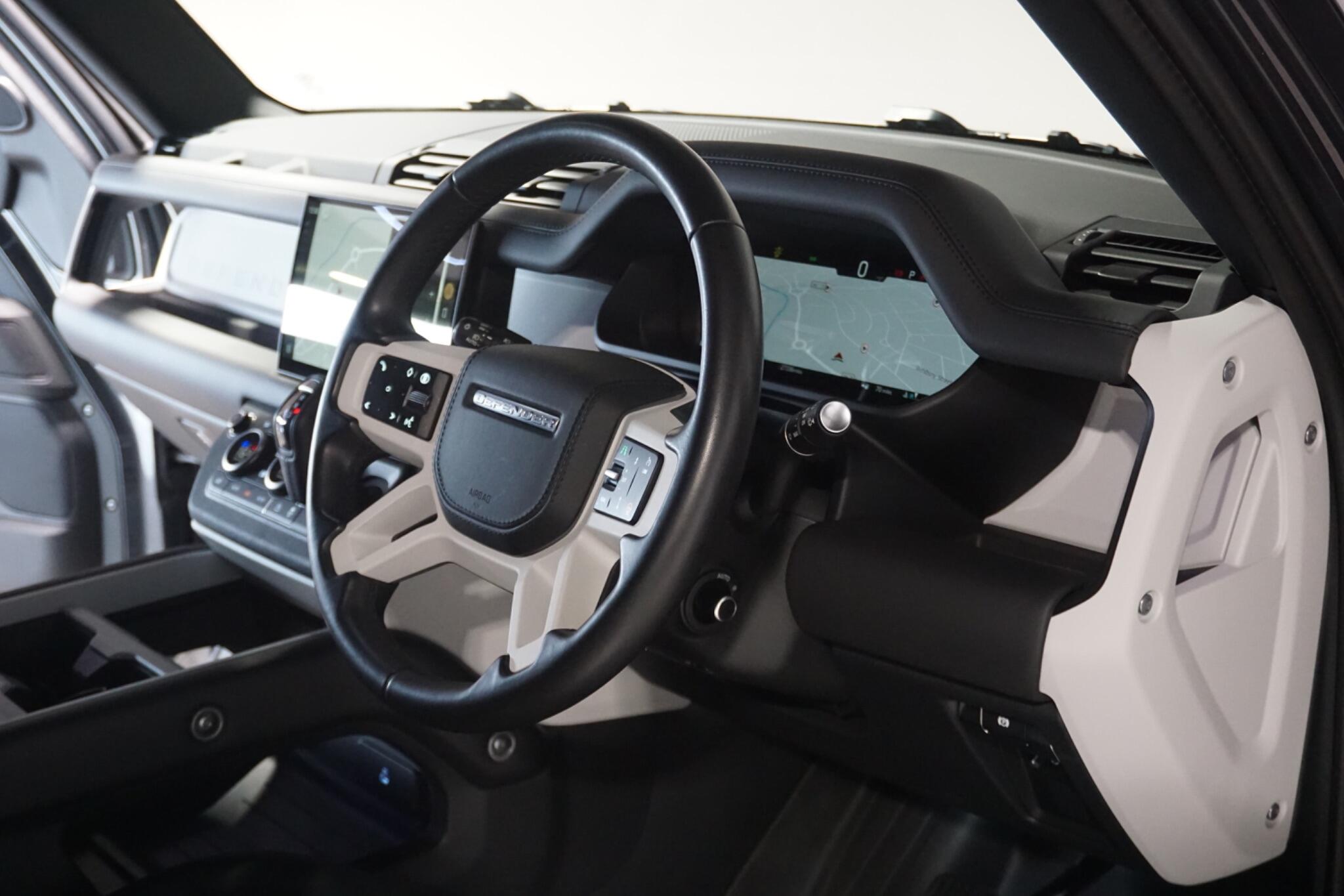 Land Rover Defender 110 3.0 D350 MHEV X-Dynamic HSE Hard Top SUV 5dr Diesel Auto 4WD MWB Euro 6 (s/s) (350 ps)